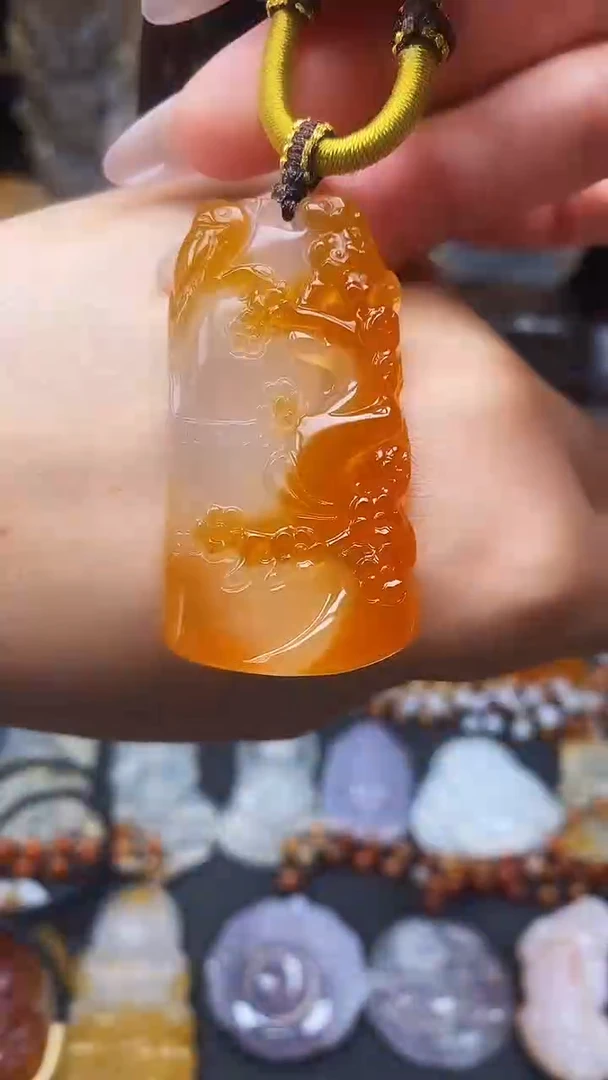 玛瑙/玉髓颈饰未镶嵌佳*RR