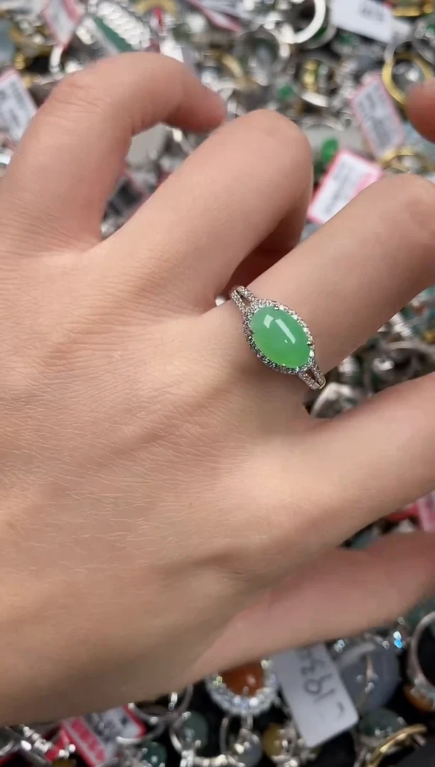 银S925镶嵌戒指翡翠999           5
