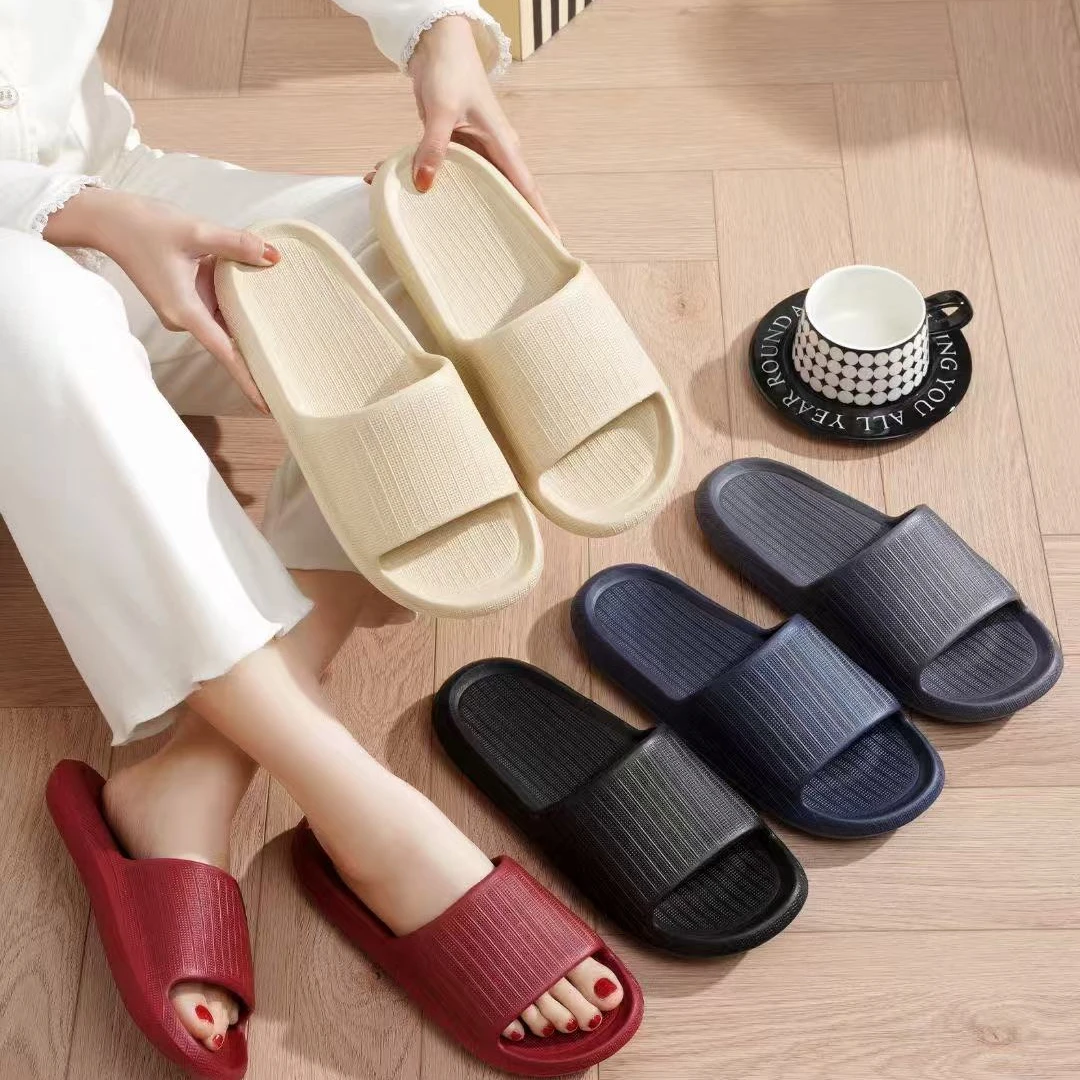 时尚经典百搭居家凉拖洗澡凉拖安哥拉红凉拖香蕉船凉拖EVA防滑防