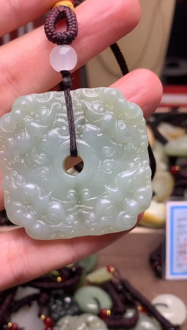 颈饰未镶嵌和田玉新疆料青海料清水和田玉吊坠