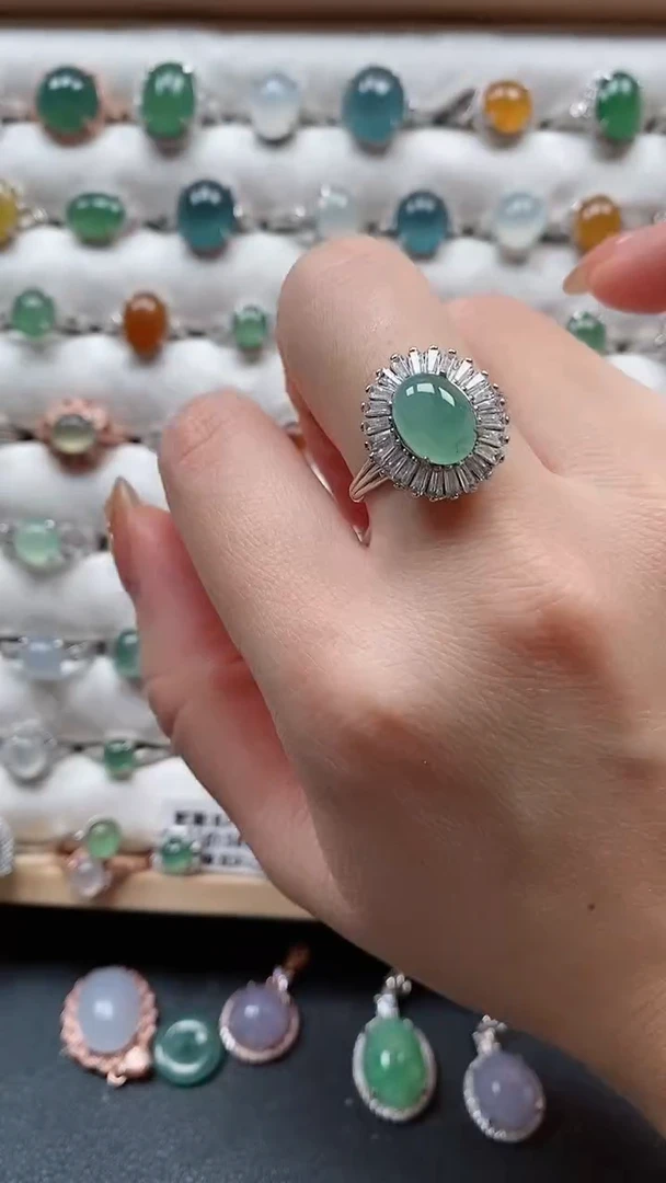 【闪购商品】翡翠戒指银S925镶嵌一物一证一礼盒