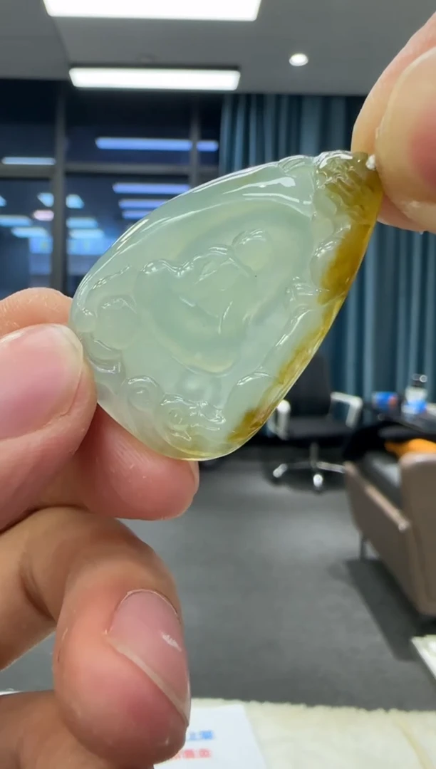 颈饰未镶嵌翡翠天然翡翠A货孤品一件
