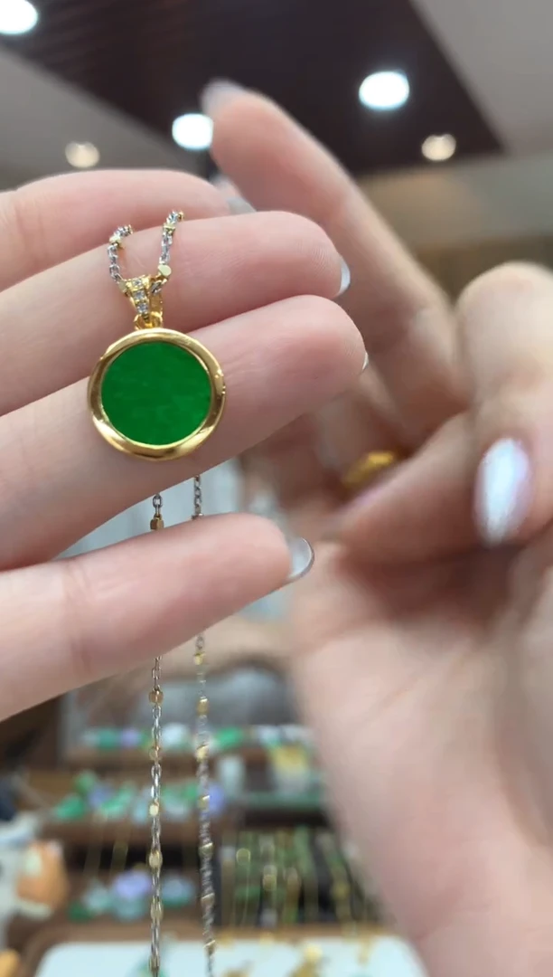 翡翠未镶嵌吊坠(不含链)圆牌