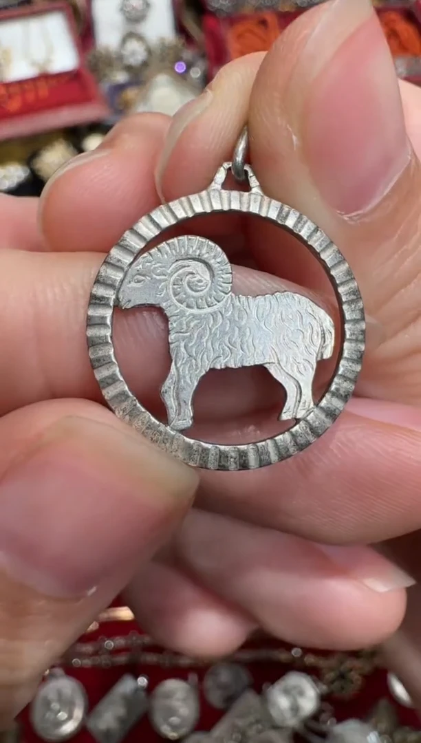 非金属无800银标，法国老银吊坠，放漏