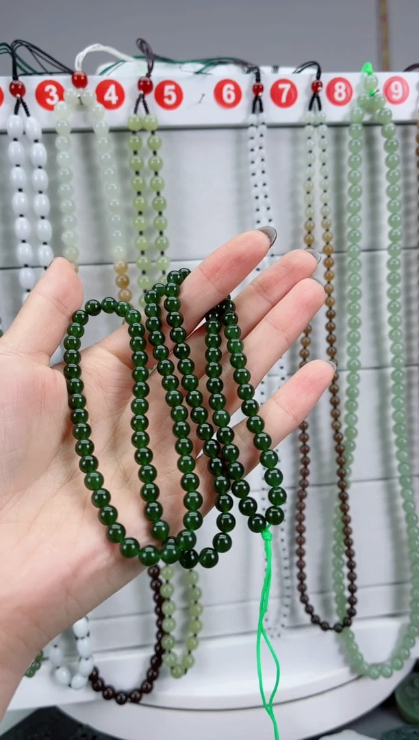 颈饰未镶嵌和田玉楊*昌6