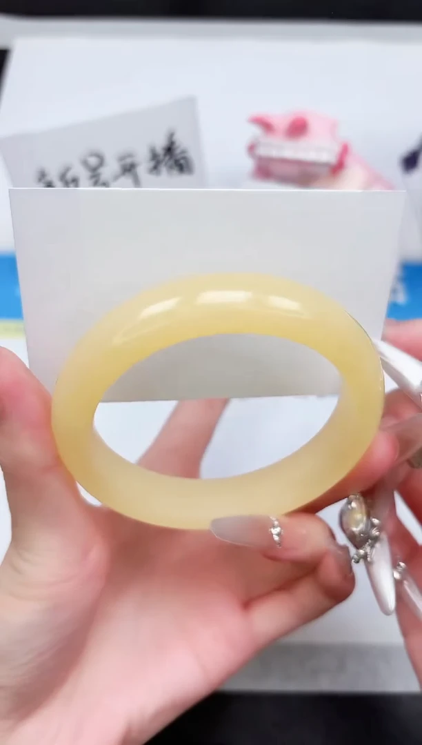石英质玉手镯未镶嵌402-60
