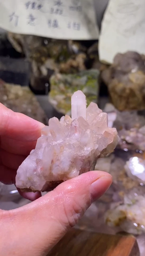 未镶嵌珠宝半成品水晶55号97g四川超七花园水晶