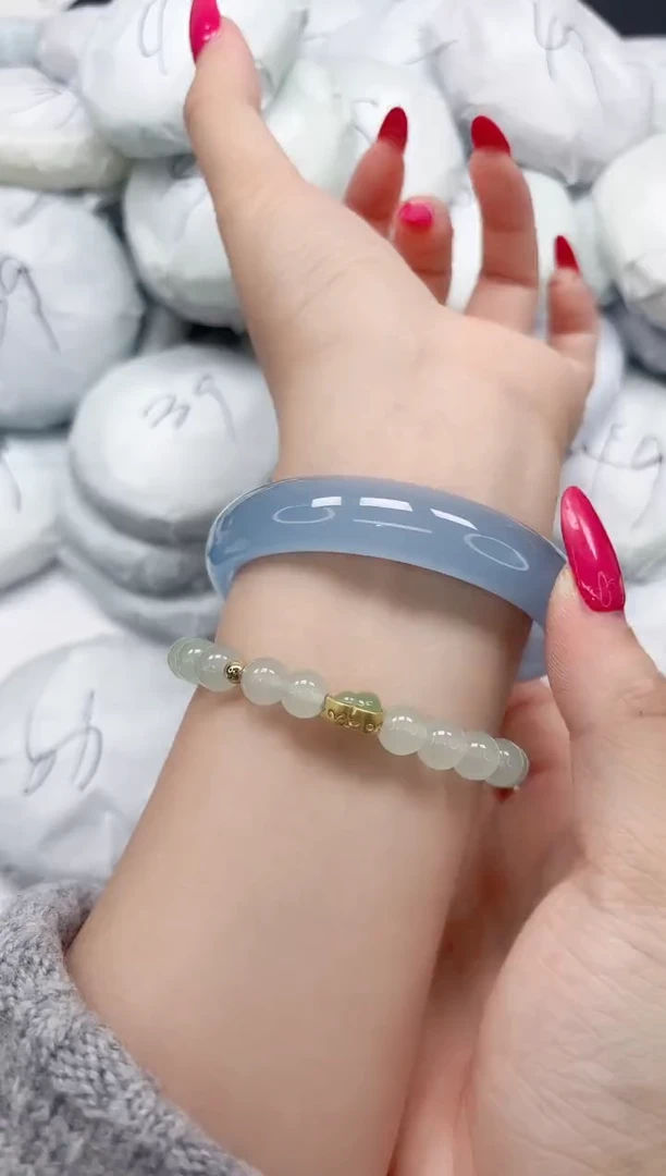 未镶嵌手镯石英质玉A130/6061