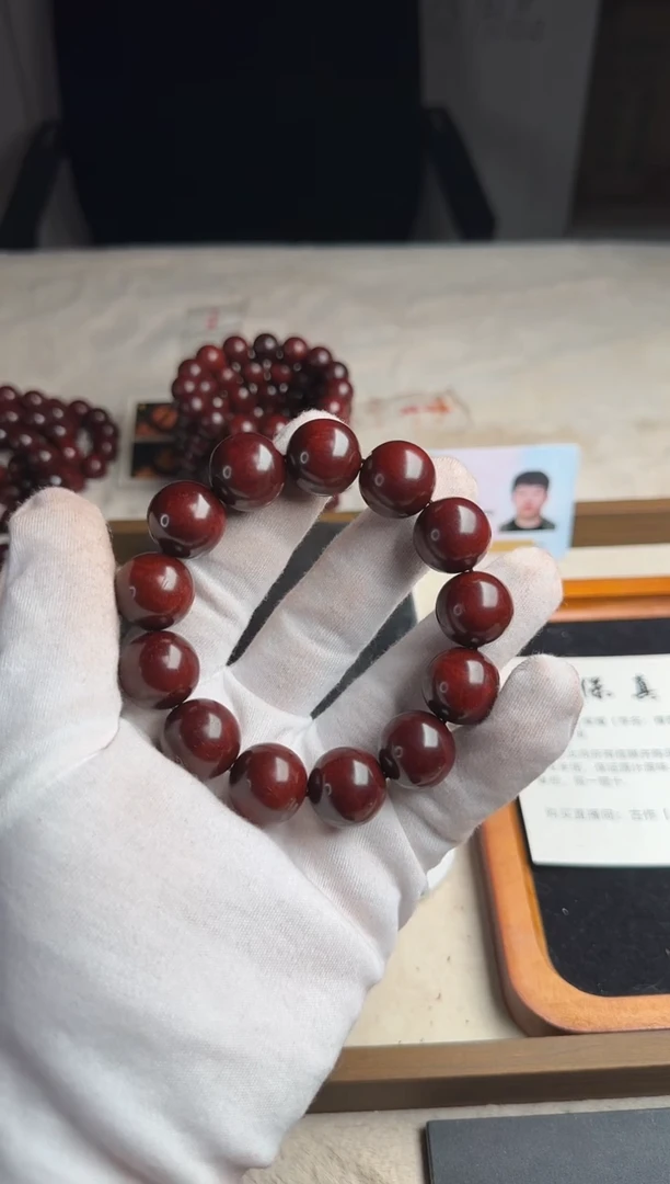 手串/手链小叶紫檀b****n印度小叶紫檀龙鳞底高油密1.8 无胶无蜡