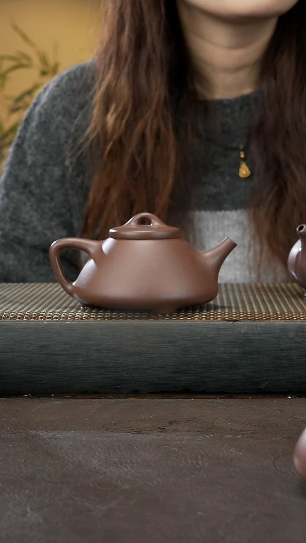 【闪购商品】紫砂茶壶特拼紫泥 子冶石瓢 200cc 047