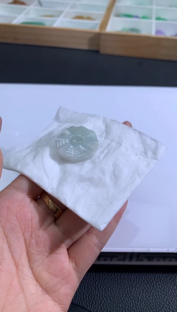 【闪购商品】定制翡翠未镶嵌翡翠