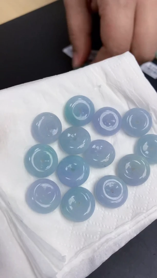 【闪购商品】翡翠颈饰未镶嵌多样性发其一