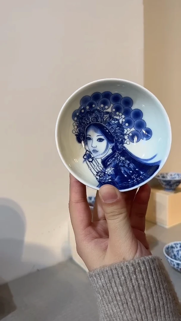 景德镇高温瓷花旦普洱