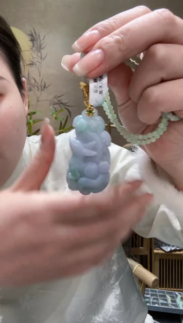 【闪购商品】翡翠颈饰未镶嵌 吊坠