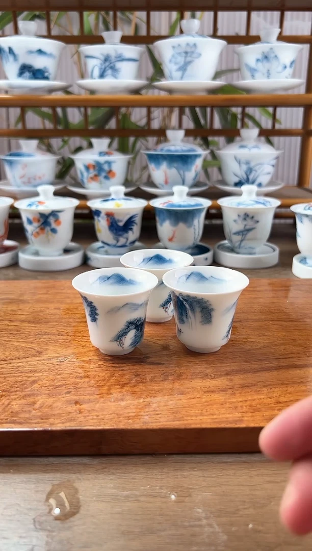 清*修微瑕千里江山马蹄杯3个