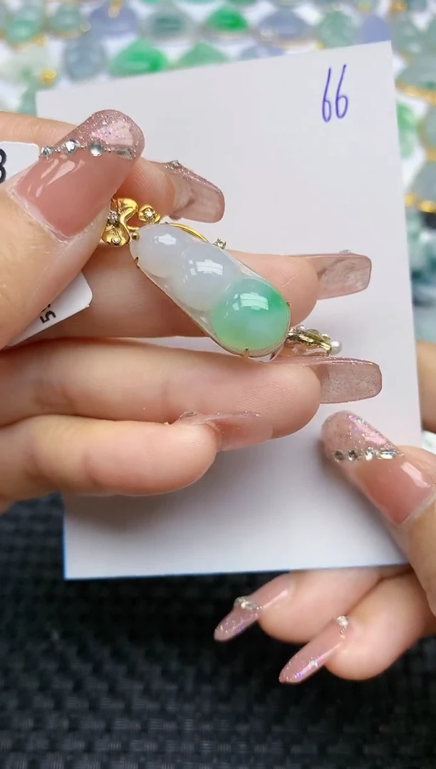 【闪购商品】翡翠颈饰18K金镶嵌天然A货翡翠 66