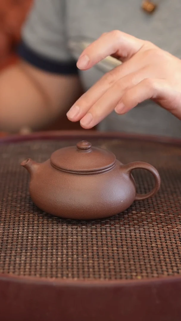 茶壶紫砂寒江 紫泥 半手工 180c