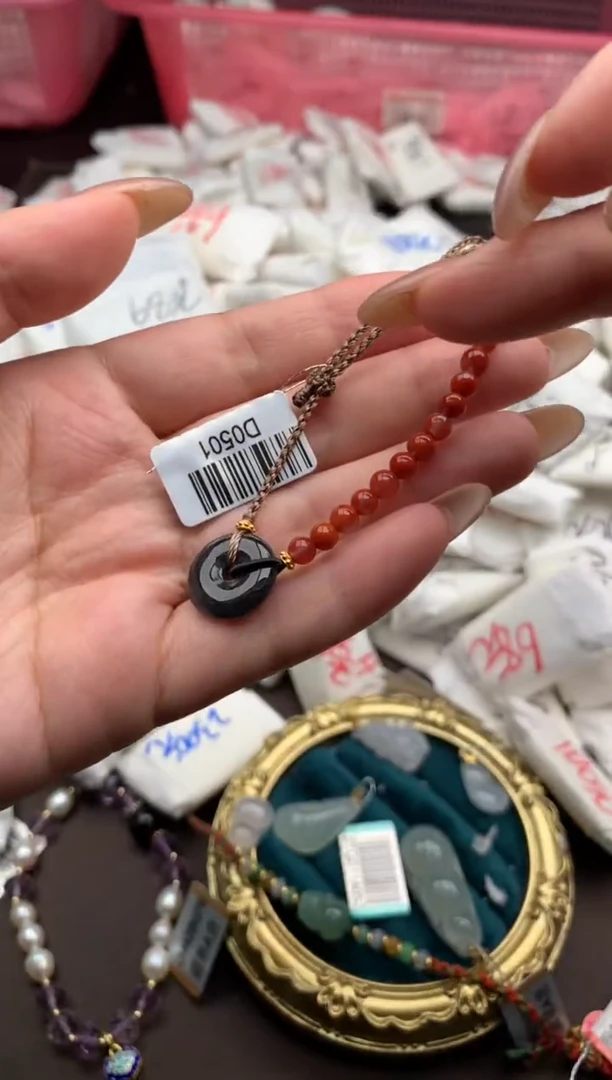 【闪购商品】翡翠手绳未镶嵌 一