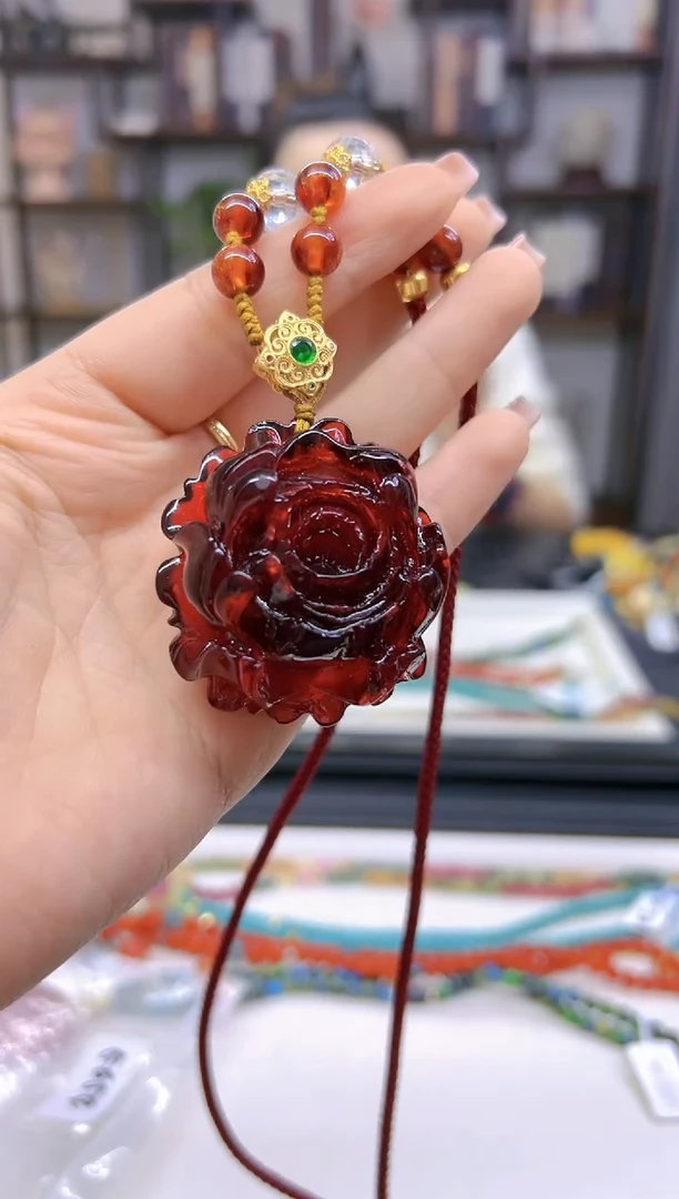 【闪购商品】血珀毛衣链未镶嵌M577