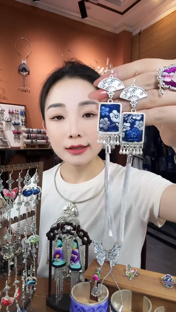 刺绣纯手工民族风耳环