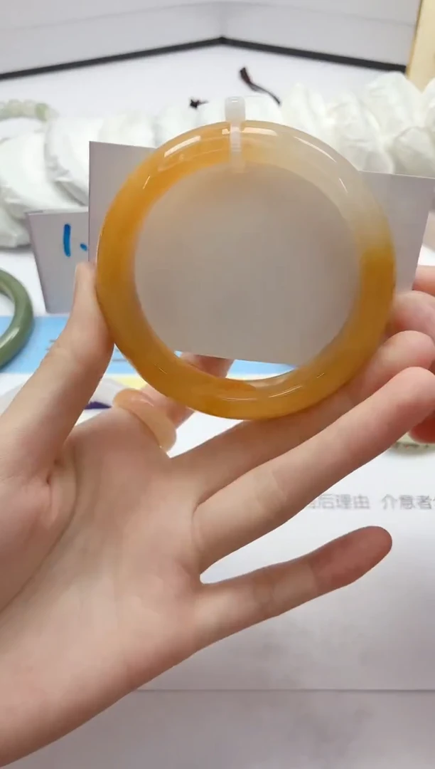 石英质玉手镯未镶嵌253/59.1