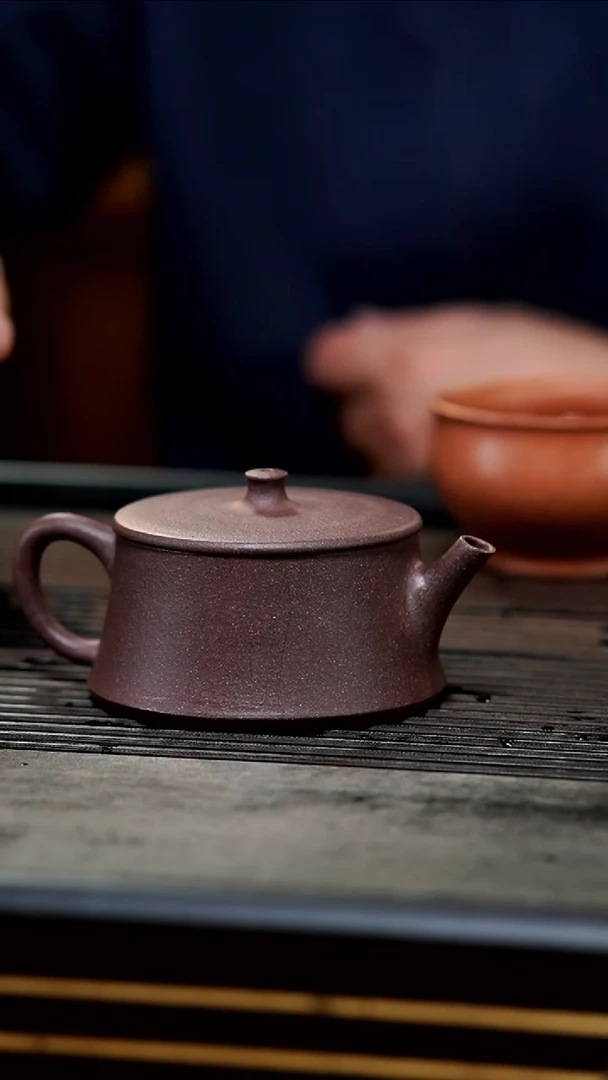 【闪购商品】紫砂茶壶07-半手紫玉金砂云柱130cc