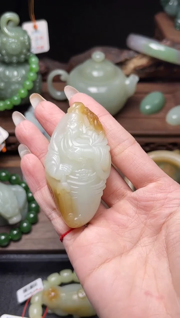 和田玉未镶嵌吊坠(不含链)且末金山糖白 关公80937