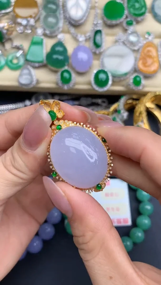 颈饰18K金镶嵌翡翠399-中国好珍宝