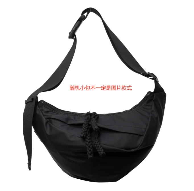 新款看图片中妈咪包时尚百搭双肩包旅行包