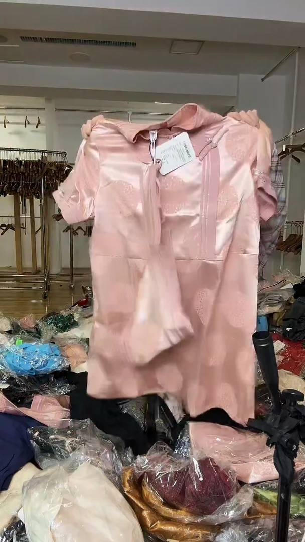 S码         95斤  连衣裙