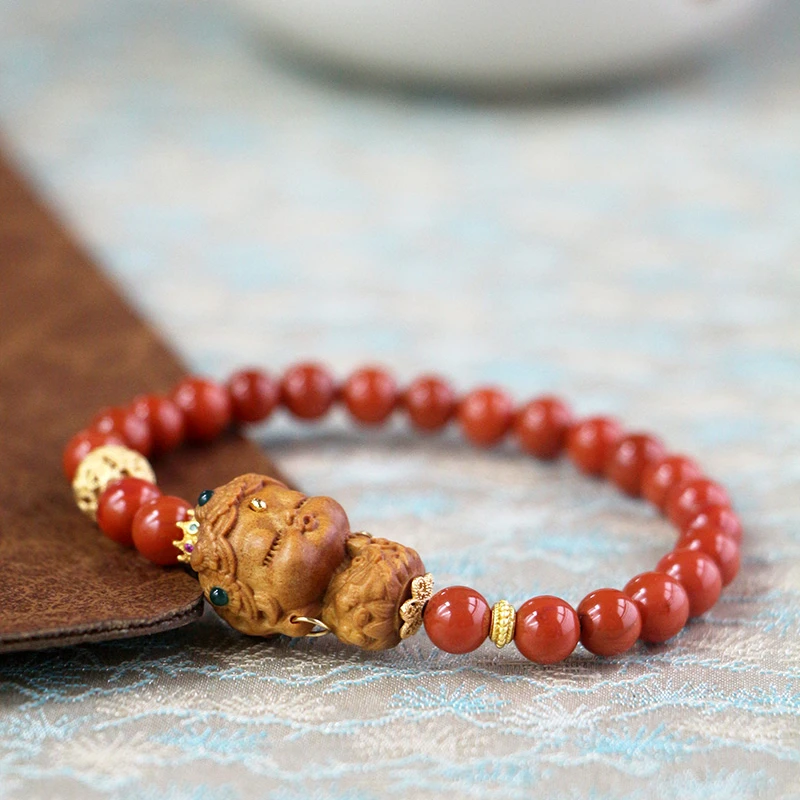 印度老山檀香绿度母配南红单圈手串5+mm