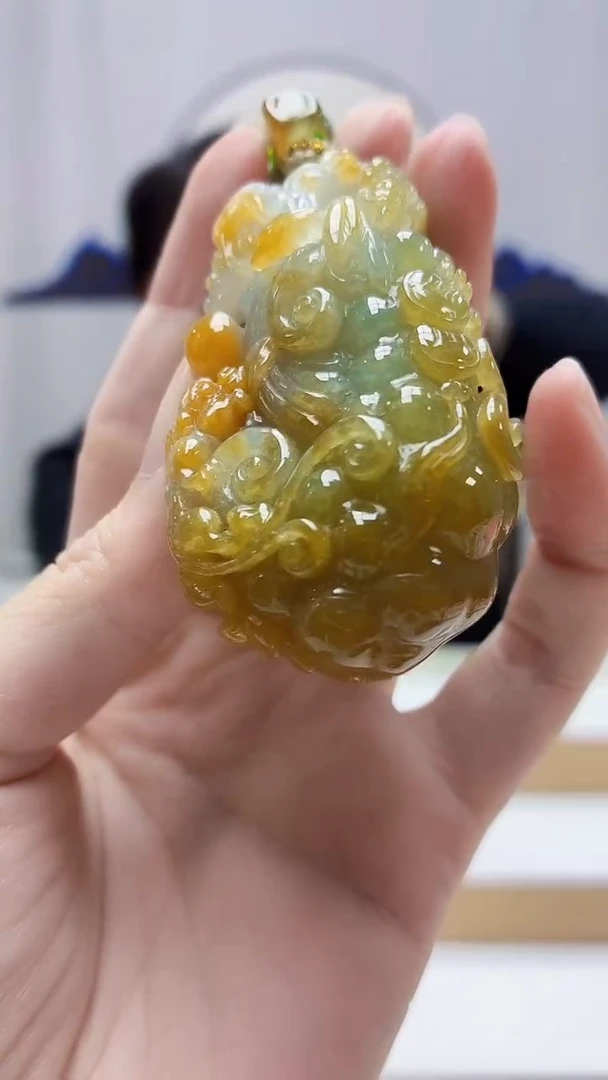 未镶嵌定制翡翠5060zm-毛货赠珠链挂件105