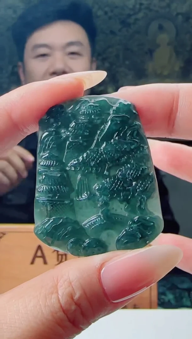 【闪购商品】翡翠颈饰未镶嵌多样性随机一件发货