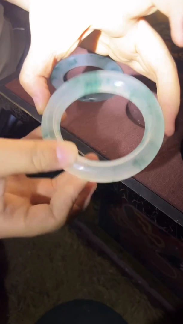 冰飘花一只......