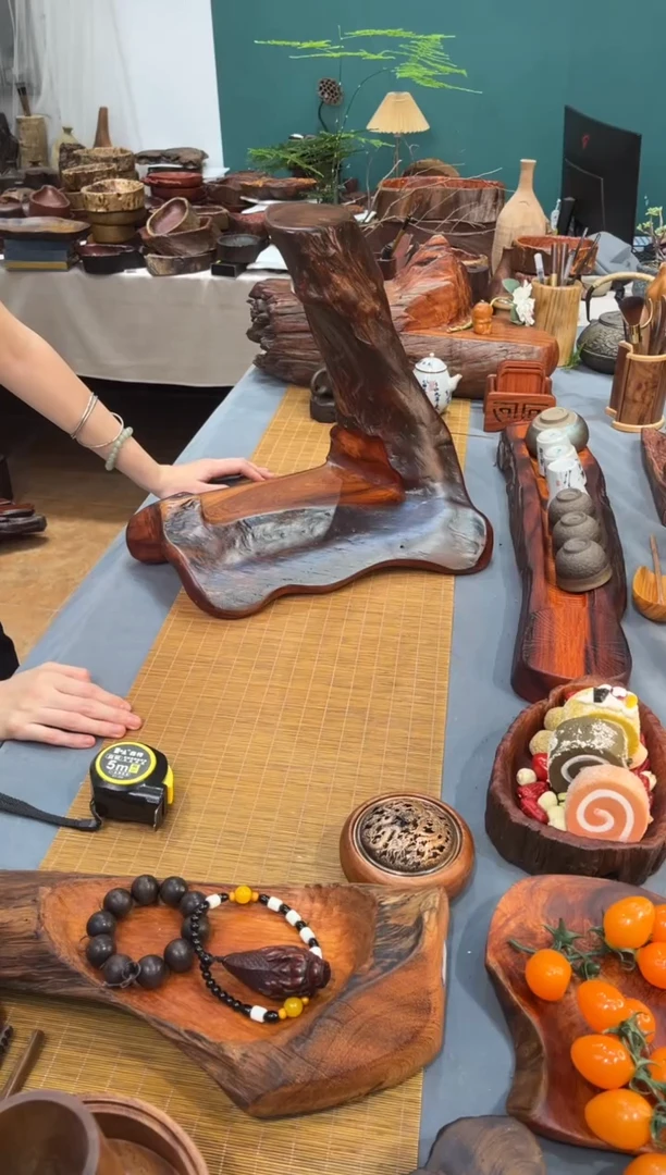 缅甸花梨置物台36-23-37
