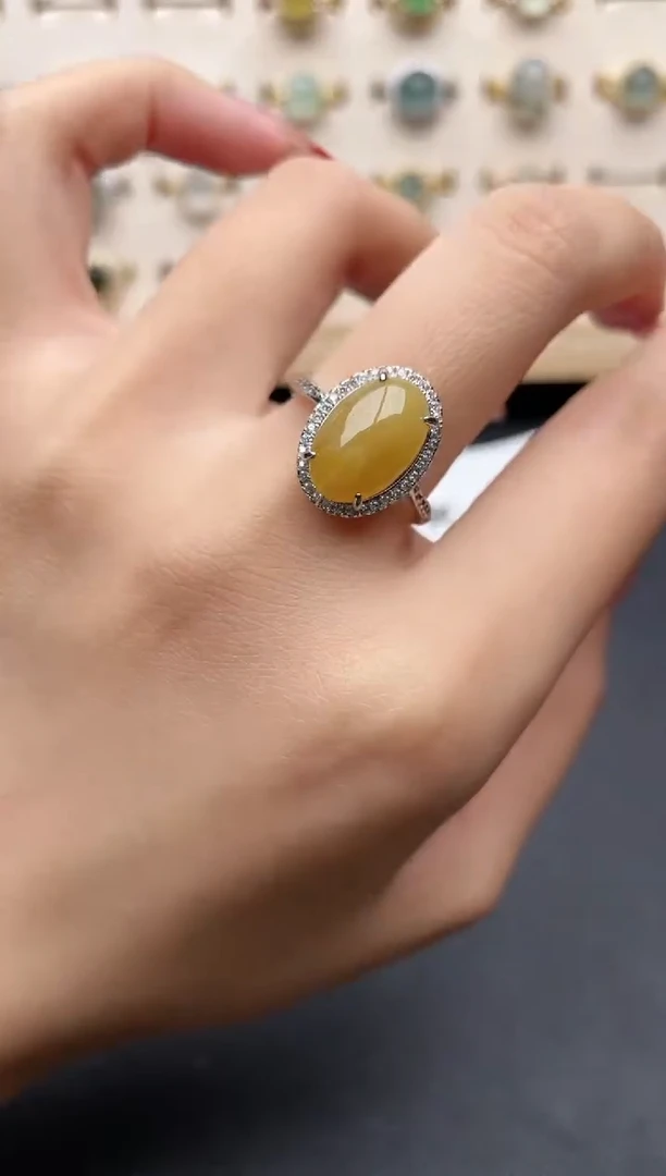 【闪购商品】翡翠戒指银S925镶嵌一物一证一礼盒