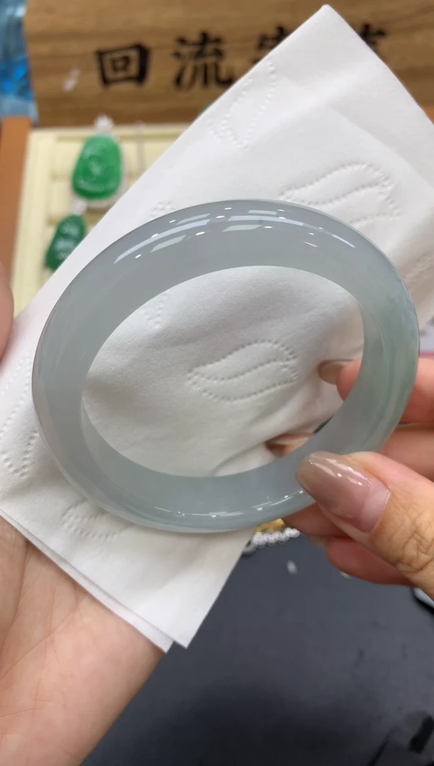 【闪购商品】翡翠手镯未镶嵌673-中国好珍宝