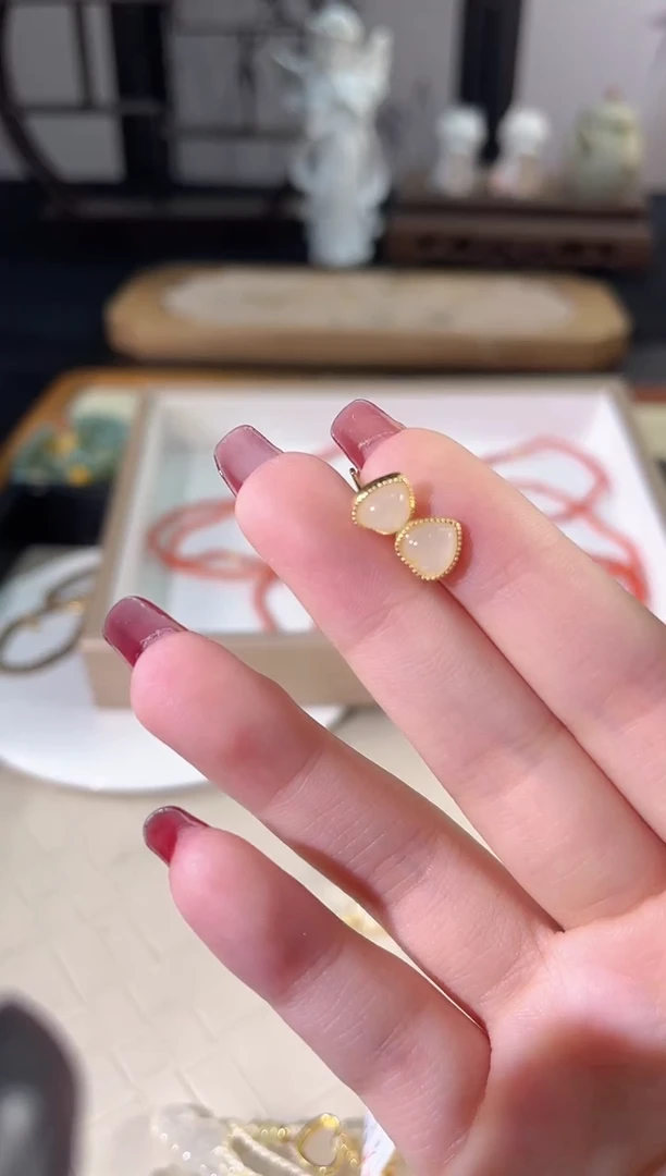 和田玉银S925镶嵌耳钉多样性发货其一