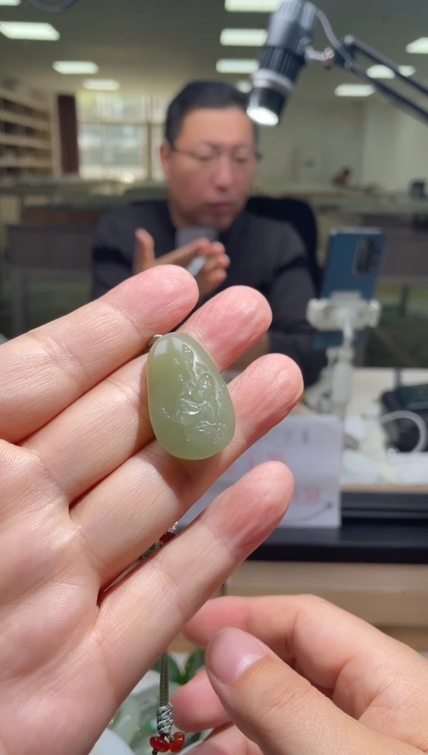 颈饰未镶嵌和田玉荷花多样性发货其一