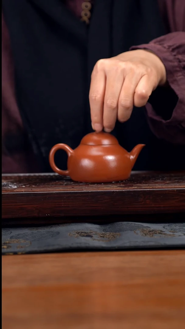 【闪购商品】紫砂茶壶黄龙山原矿朱泥袍瓜10
