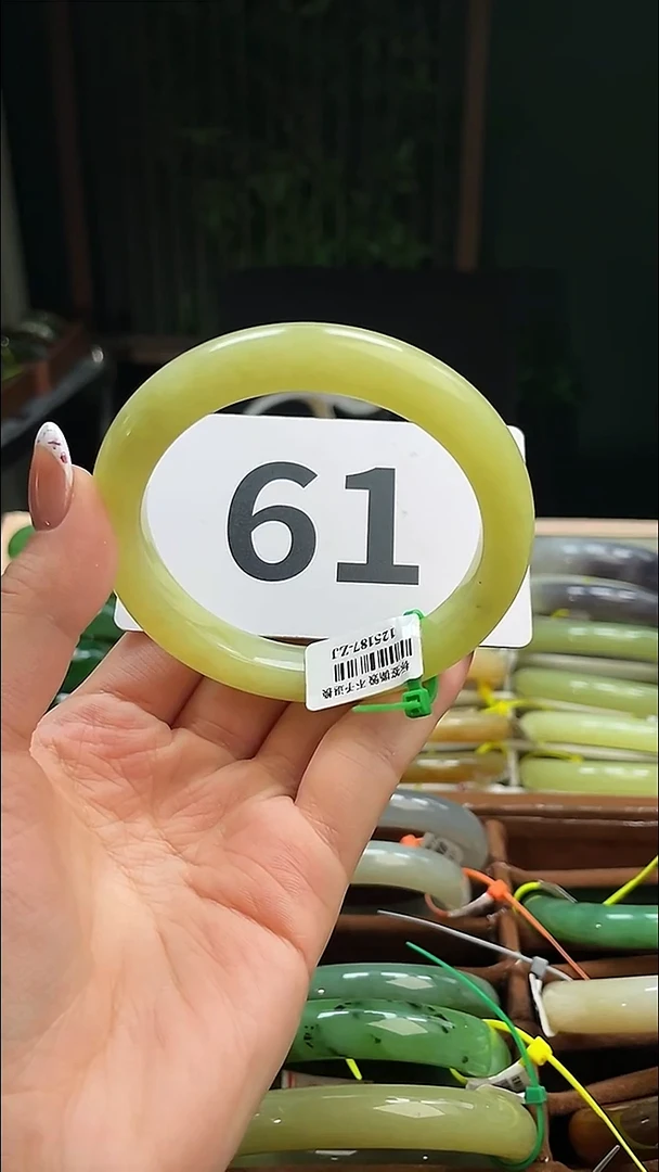 定制和田玉和田玉手镯