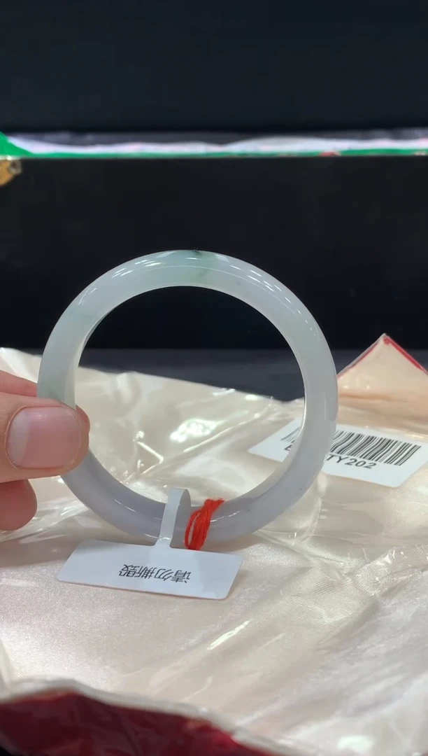 未镶嵌手镯翡翠翡翠手镯