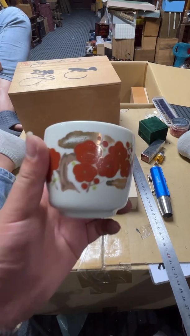 高端精品瓷器一物一拍