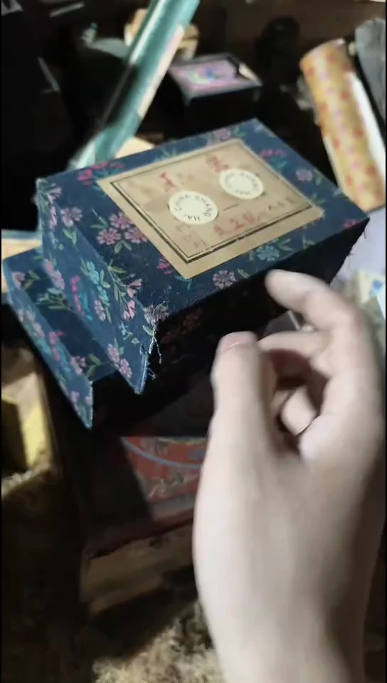 香榧木（1个开封花朵小盒子）