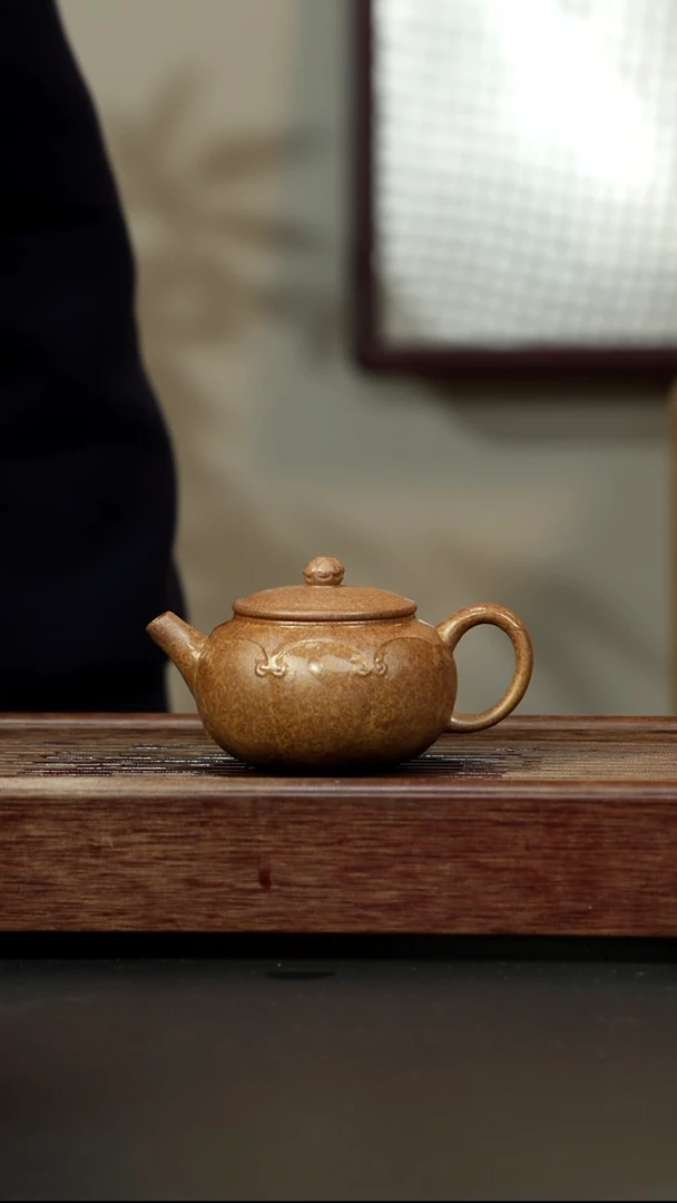 紫砂茶壶黄金段柴烧 灯笼壶