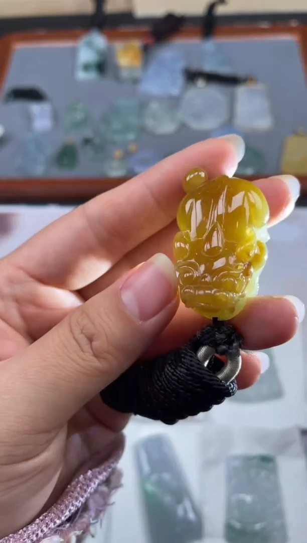 【闪购商品】定制翡翠未镶嵌01-17HDJT0133588