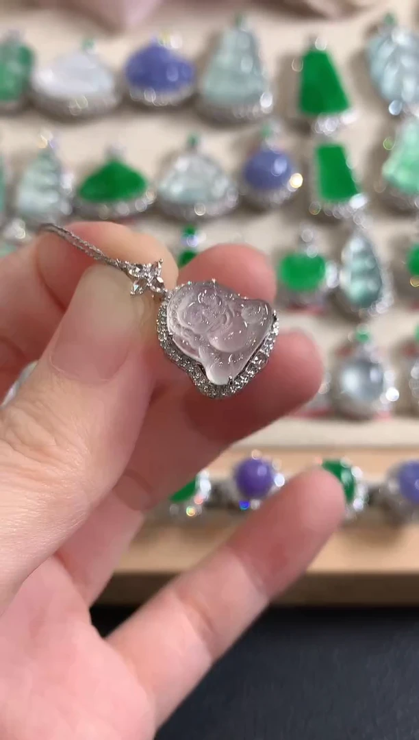 吊坠(不含链)18K金镶嵌翡翠冬日珠宝Q59