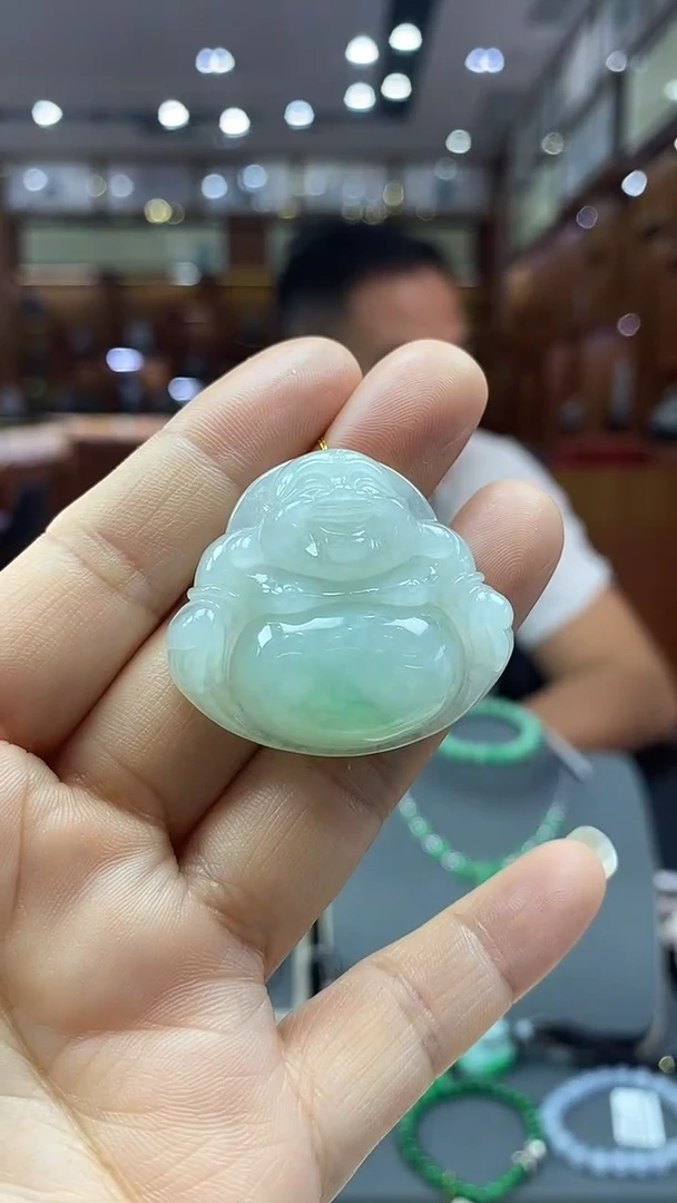 颈饰未镶嵌翡翠佛公