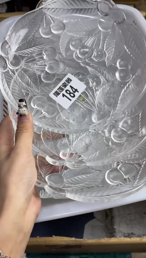 【闪购商品】瓷片隆莲瓷器欢迎大家