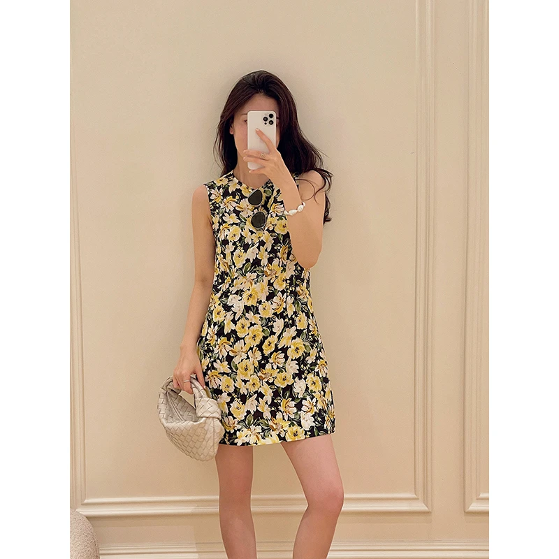 杨小妖花海裙轻法式背心裙全亚麻显瘦碎花连衣裙子女夏季2025新款